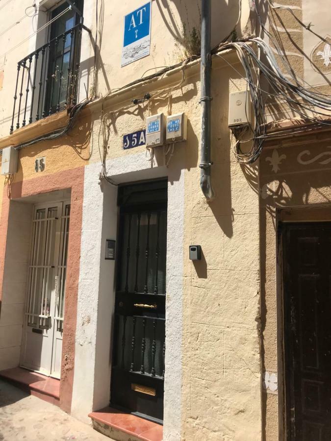 Apartamento Atrapasuenos Касерес Экстерьер фото